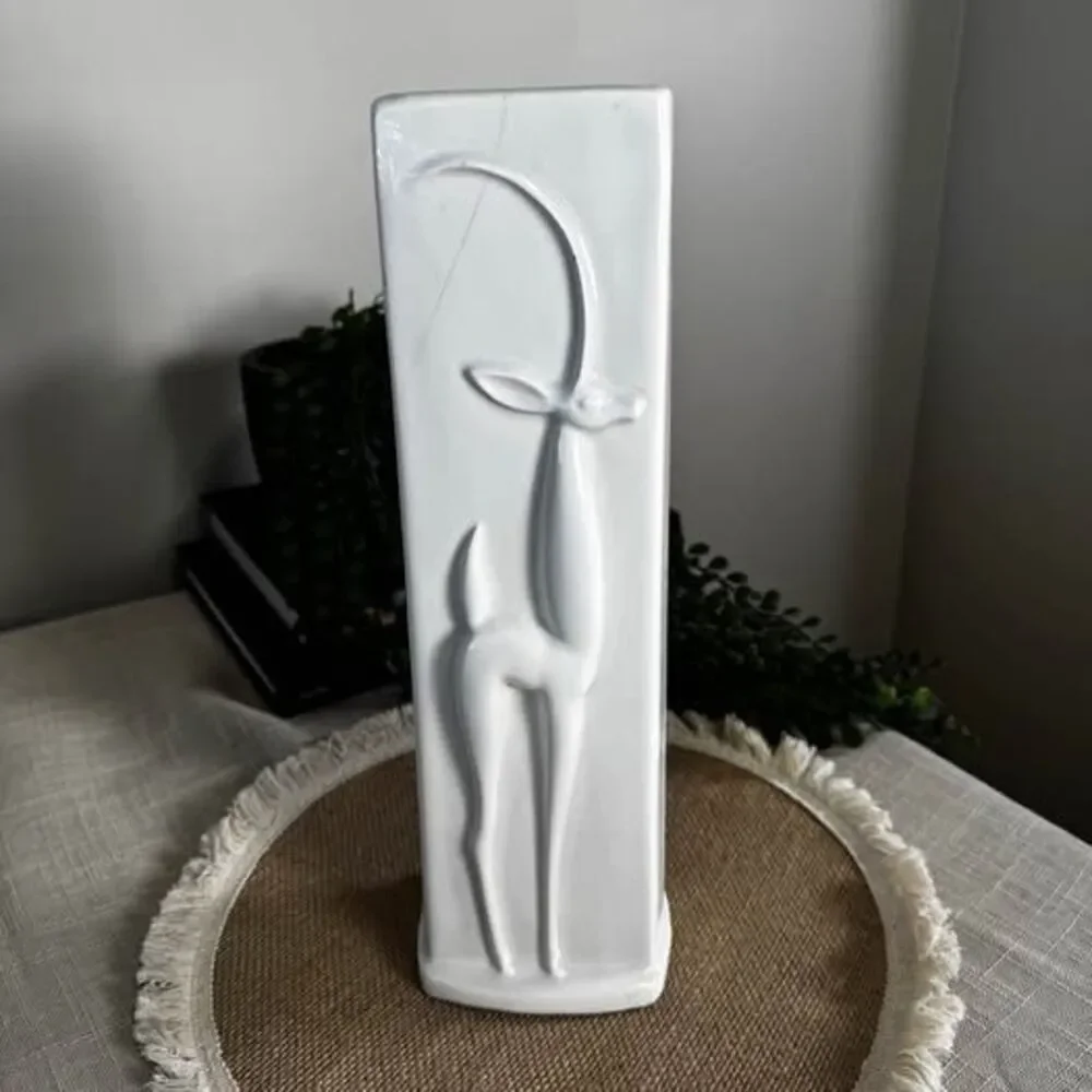 Vintage MCM Maddux of Calif Pottery Vase 1959 Antelope